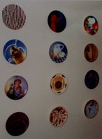 2002. Foto Bord voor kunst, veiling van een beschilderd bord op verzoek schouwburgrestaurant Het Schellinkje. Bord links boven Peter van de Veen.